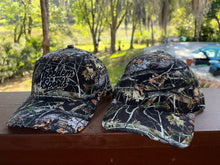 Load image into Gallery viewer, Camo Treedem Snapback Hat
